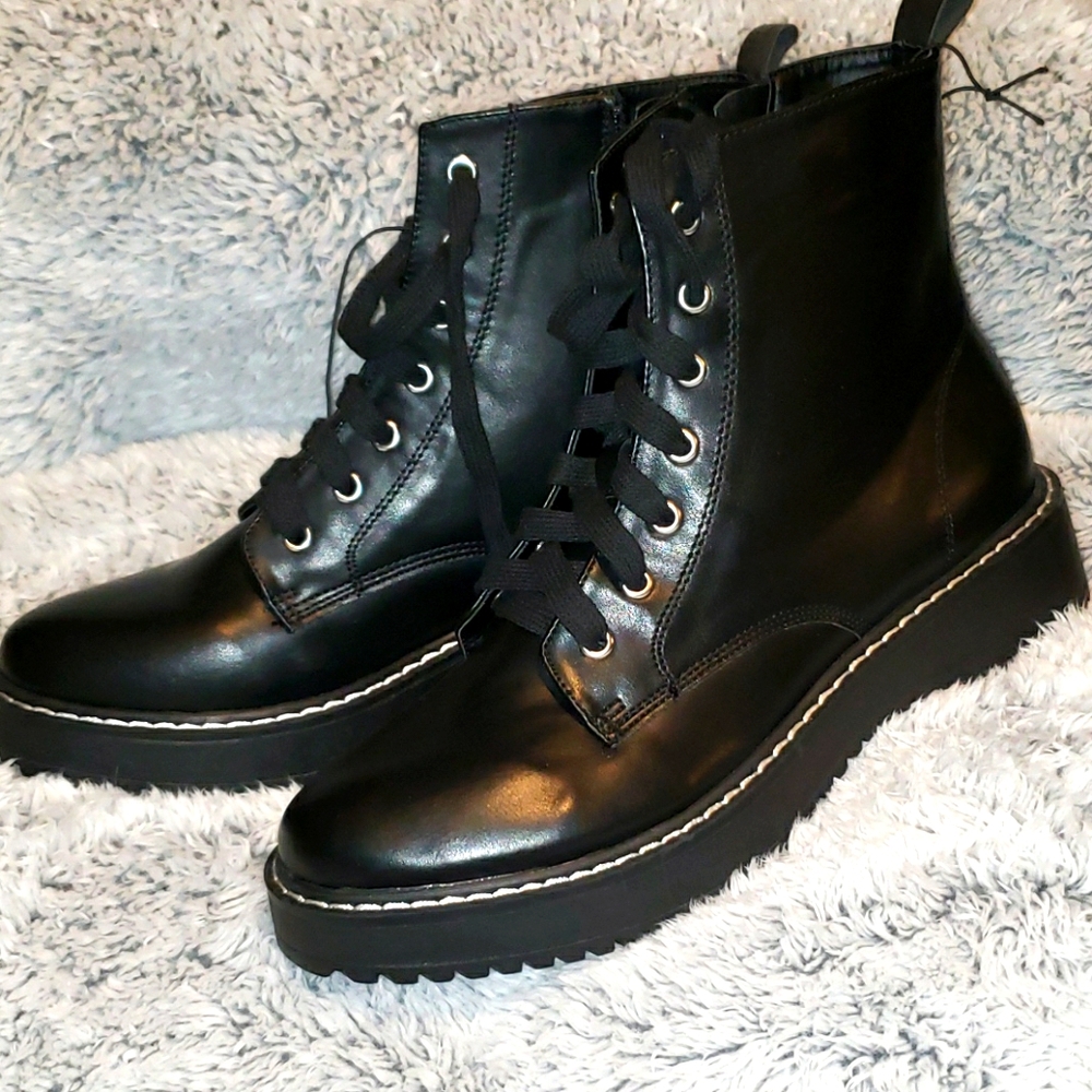 Madden girl black boots.